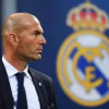 Real Madrid zve Zidana, aby trénoval tým