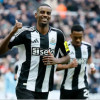 Alexander Isak přitahuje pozornost ostatních týmů